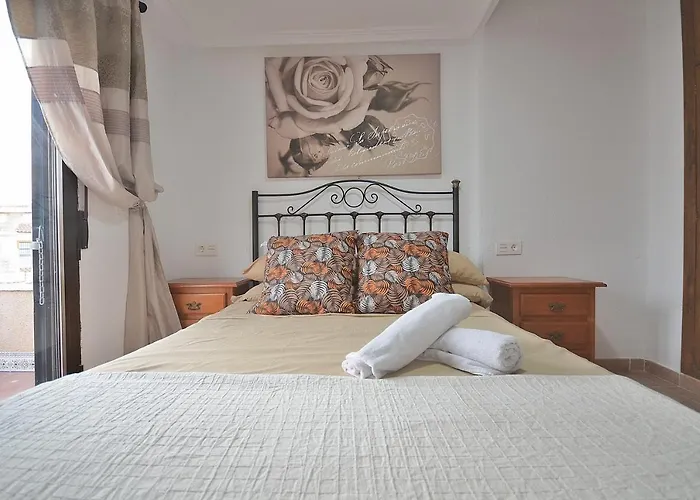 Agradable Adosado Con Piscina, Duchas Hidromasaje Τορεβιέχα