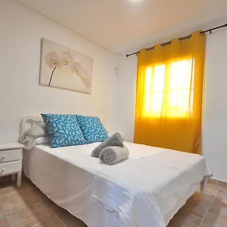 Holiday home Agradable Adosado Con Piscina *
