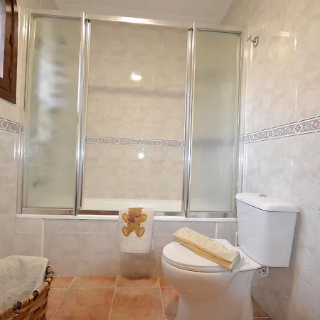 Vakantiehuis Agradable Adosado Con Piscina, Duchas Hidromasaje Torrevieja