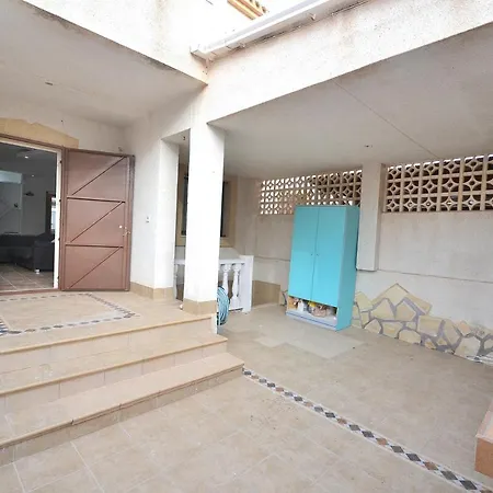 Agradable Adosado Con Piscina, Duchas Hidromasaje * Torrevieja