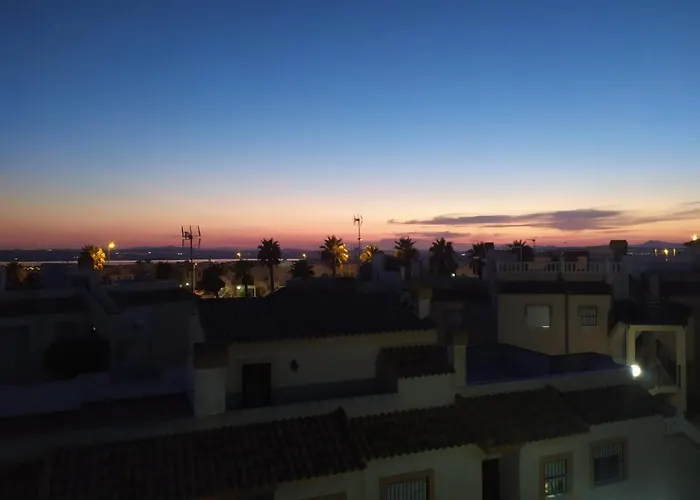 Holiday home Agradable Adosado Con Piscina, Duchas Hidromasaje Torrevieja