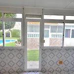 Dom wakacyjny Agradable Adosado Con Piscina, Duchas Hidromasaje *