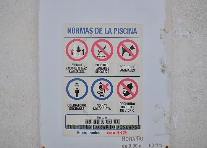 Agradable Adosado Con Piscina, Duchas Hidromasaje 別荘 *