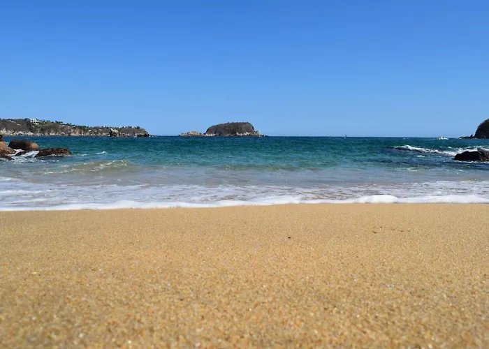 Agradable Adosado Con Piscina, Duchas Hidromasaje 別荘